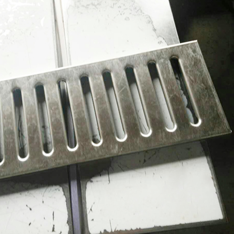 Placa de cubierta de acero inoxidable resistente a la corrosión